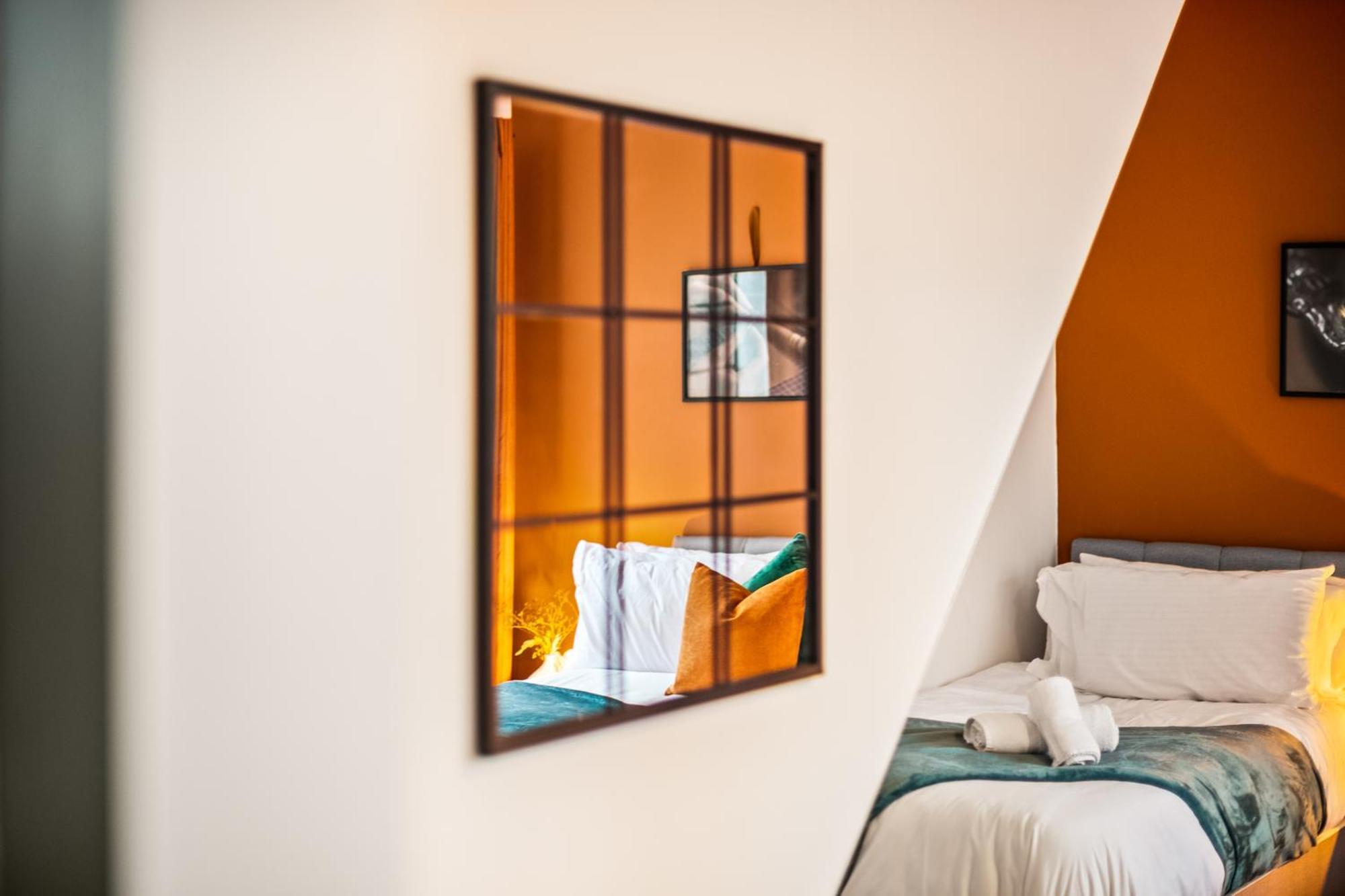 Spacious Birmingham City Apartment Экстерьер фото