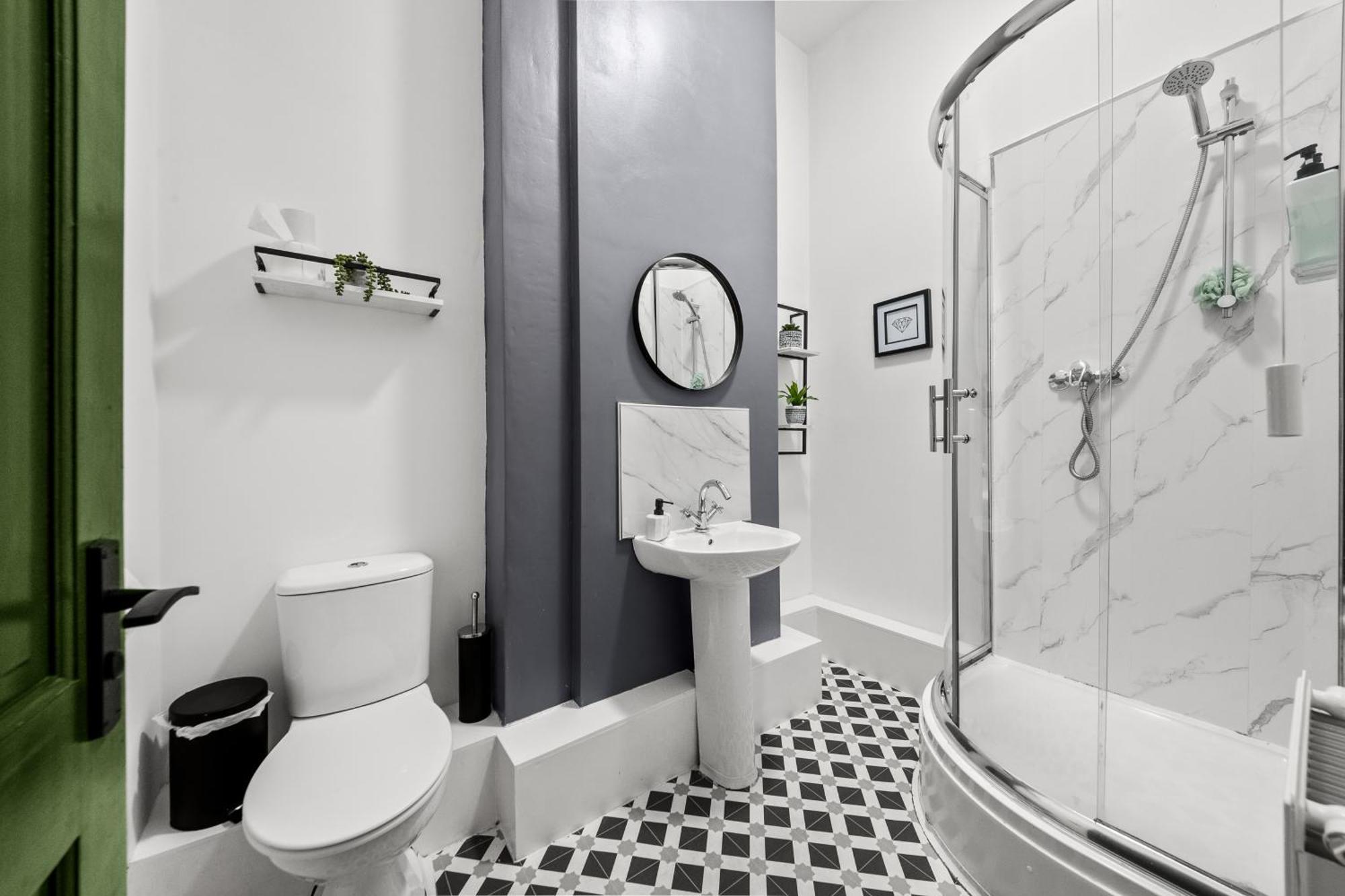 Spacious Birmingham City Apartment Экстерьер фото